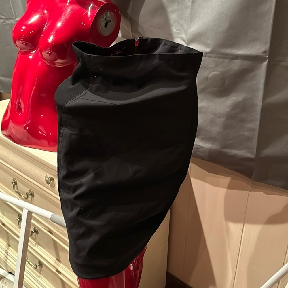 Bebe skirt 4